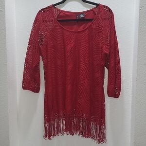New Directions Dark Red 3/4 Sleeve Lace Overlay Fringe Hem Top. Size L.